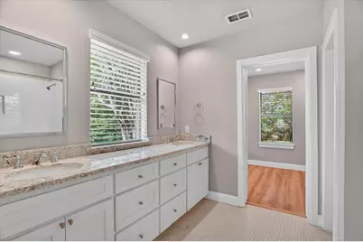 3800 Medford Road, Fort Worth, TX 76103 - Photo 25
