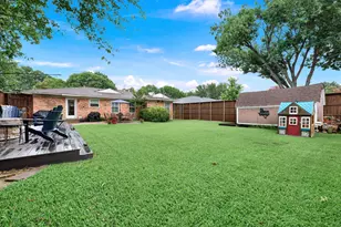 8835 Larchwood Dr, Dallas, TX 75238 - Photo 33