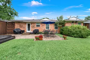 8835 Larchwood Dr, Dallas, TX 75238 - Photo 35