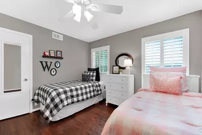 8835 Larchwood Drive, Dallas, TX 75238 - Photo 23