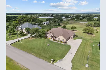 105 Arbor Terrace, Weatherford, TX 76087 - Photo 3