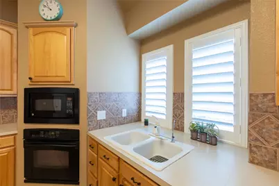 11259 Blackhawk, Frisco, TX 75033 - Photo 13