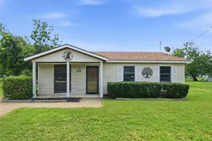 200 Russell St, White Settlement, TX 76108 - Photo 1