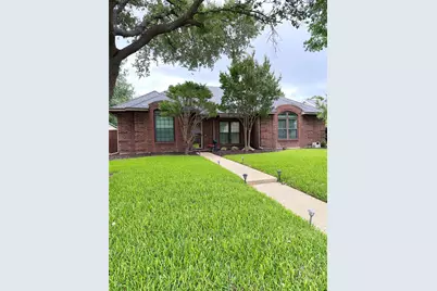 2013 Oakbluff Drive, Carrollton, TX 75007 - Photo 1