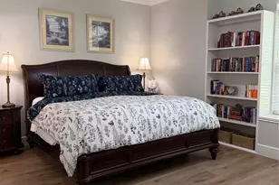 2013 Oakbluff Dr, Carrollton, TX 75007 - Photo 17