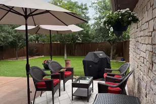 2013 Oakbluff Dr, Carrollton, TX 75007 - Photo 29