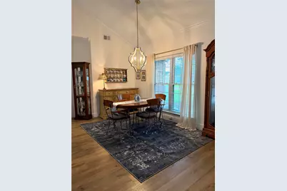 2013 Oakbluff Drive, Carrollton, TX 75007 - Photo 7