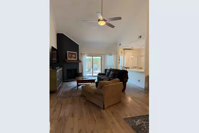 2013 Oakbluff Drive, Carrollton, TX 75007 - Photo 3
