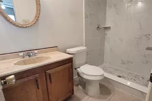 7314 Emory Oak Ln, Dallas, TX 75249 - Photo 13
