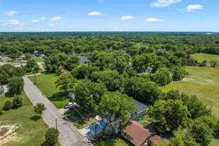1701 Egan Ln, Waco, TX 76705 - Photo 31