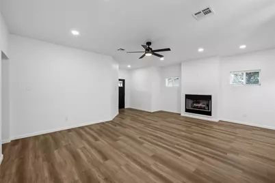 1701 Egan Lane, Waco, TX 76705 - Photo 5