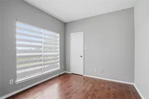 4115 Esters Rd, Irving, TX 75038 - Photo 15