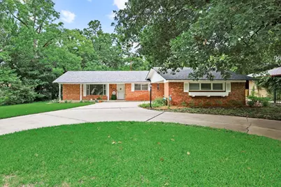 111 W Tennie Street, Gainesville, TX 76240 - Photo 3