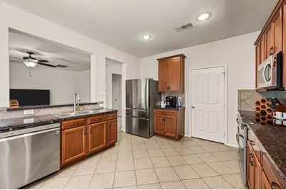 625 Tradewind Drive, Fort Worth, TX 76131 - Photo 17