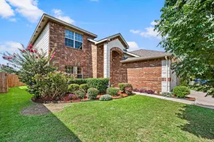 625 Tradewind Dr, Fort Worth, TX 76131 - Photo 3