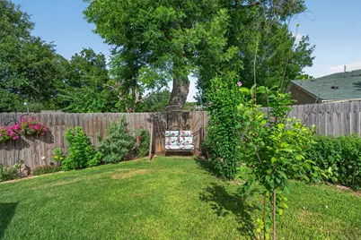 108 McAnear Street, Cleburne, TX 76033 - Photo 21