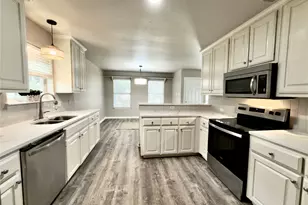 4714 Youpon St, Flower Mound, TX 75028 - Photo 11