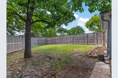 2935 Rolling Hills Drive, Carrollton, TX 75007 - Photo 15