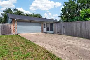 2935 Rolling Hills Dr, Carrollton, TX 75007 - Photo 19