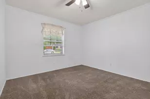 2935 Rolling Hills Dr, Carrollton, TX 75007 - Photo 23