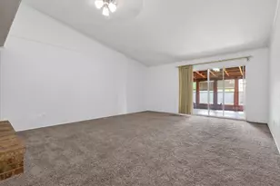 2935 Rolling Hills Dr, Carrollton, TX 75007 - Photo 11