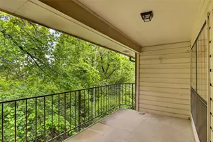 2505 Wedglea Dr, Dallas, TX 75211 - Photo 9