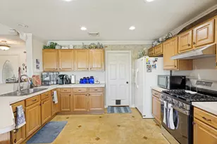 108 Gladdis Ln, Springtown, TX 76082 - Photo 11