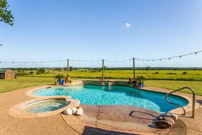 108 Gladdis Lane, Springtown, TX 76082 - Photo 23