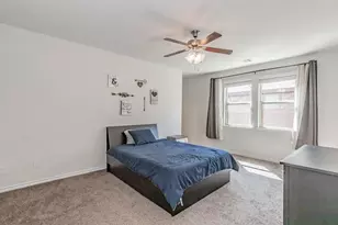 2444 Evening Stone Dr, Little Elm, TX 76227 - Photo 9