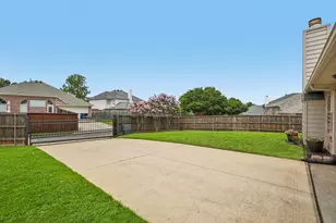 421 Durrand Oak Dr, Keller, TX 76248 - Photo 39