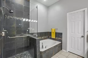 421 Durrand Oak Dr, Keller, TX 76248 - Photo 25