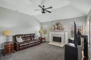 421 Durrand Oak Dr, Keller, TX 76248 - Photo 7