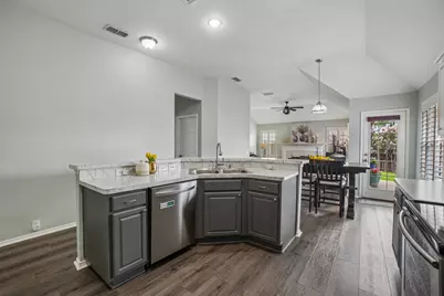 421 Durrand Oak Drive, Keller, TX 76248 - Photo 11
