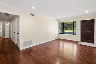 4113 Pate Dr, Fort Worth, TX 76119 - Photo 11