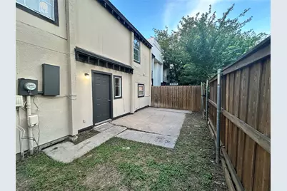 2406 Las Brisas Street, Fort Worth, TX 76119 - Photo 31