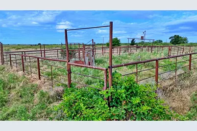 576 Seabourn Rd, Henrietta, TX 76365 - Photo 19