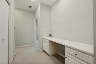 2205 Canton St, Dallas, TX 75201 - Photo 25