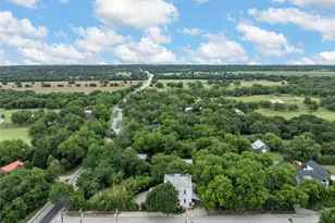 401 E Ave A, Valley Mills, TX 76689 - Photo 37