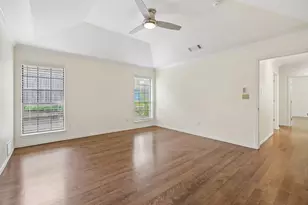 2128 N Aspenwood Dr, Grapevine, TX 76051 - Photo 19