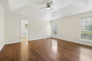 2128 N Aspenwood Dr, Grapevine, TX 76051 - Photo 17