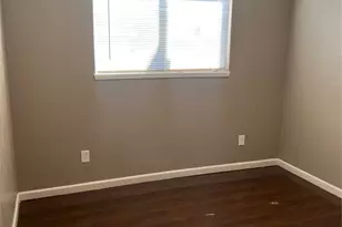 1910 Whiteoak Dr, Garland, TX 75040 - Photo 21