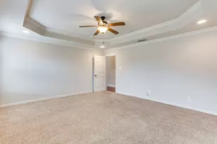 400 Hudson Ln, Burleson, TX 76028 - Photo 27