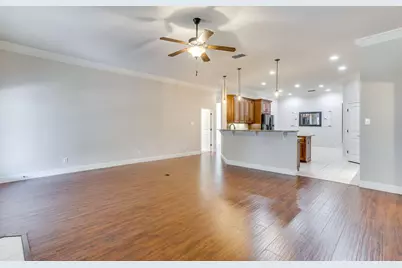 400 Hudson Lane, Burleson, TX 76028 - Photo 21