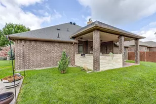 400 Hudson Ln, Burleson, TX 76028 - Photo 37