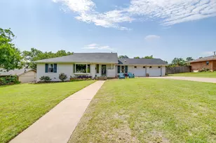 6705 Hanover Rd, Fort Worth, TX 76116 - Photo 5