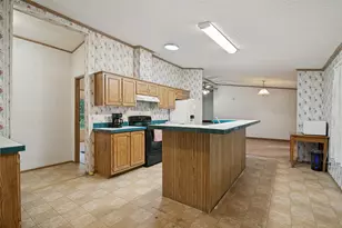 130 Meadowview Ln, Point, TX 75472 - Photo 5