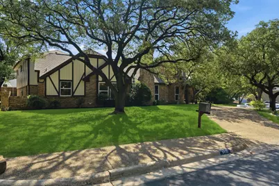 9435 Spring Hollow Drive, Dallas, TX 75243 - Photo 33