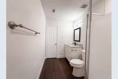 2005 N Arbor Rose Drive, Grand Prairie, TX 75050 - Photo 17
