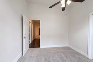 2005 N Arbor Rose Dr, Grand Prairie, TX 75050 - Photo 13