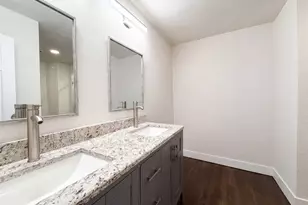 2005 N Arbor Rose Dr, Grand Prairie, TX 75050 - Photo 21
